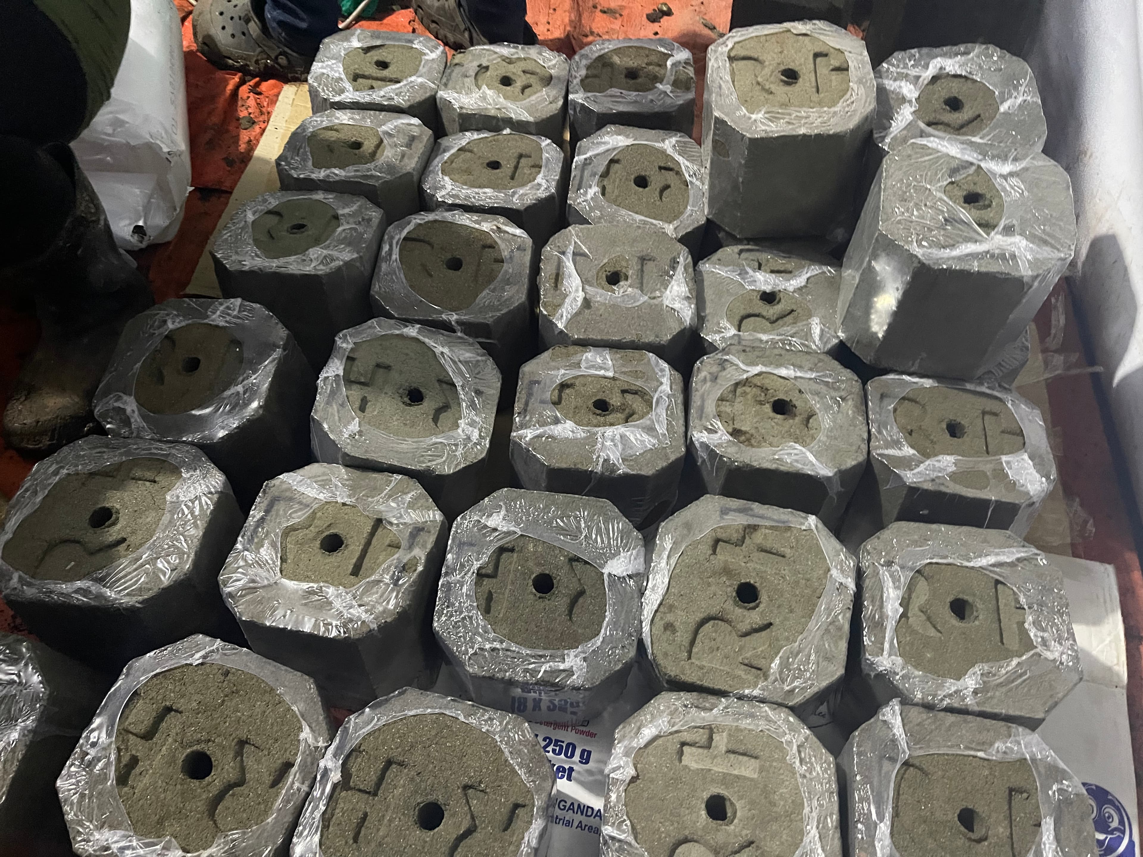 Robran multi nutrient mineral blocks